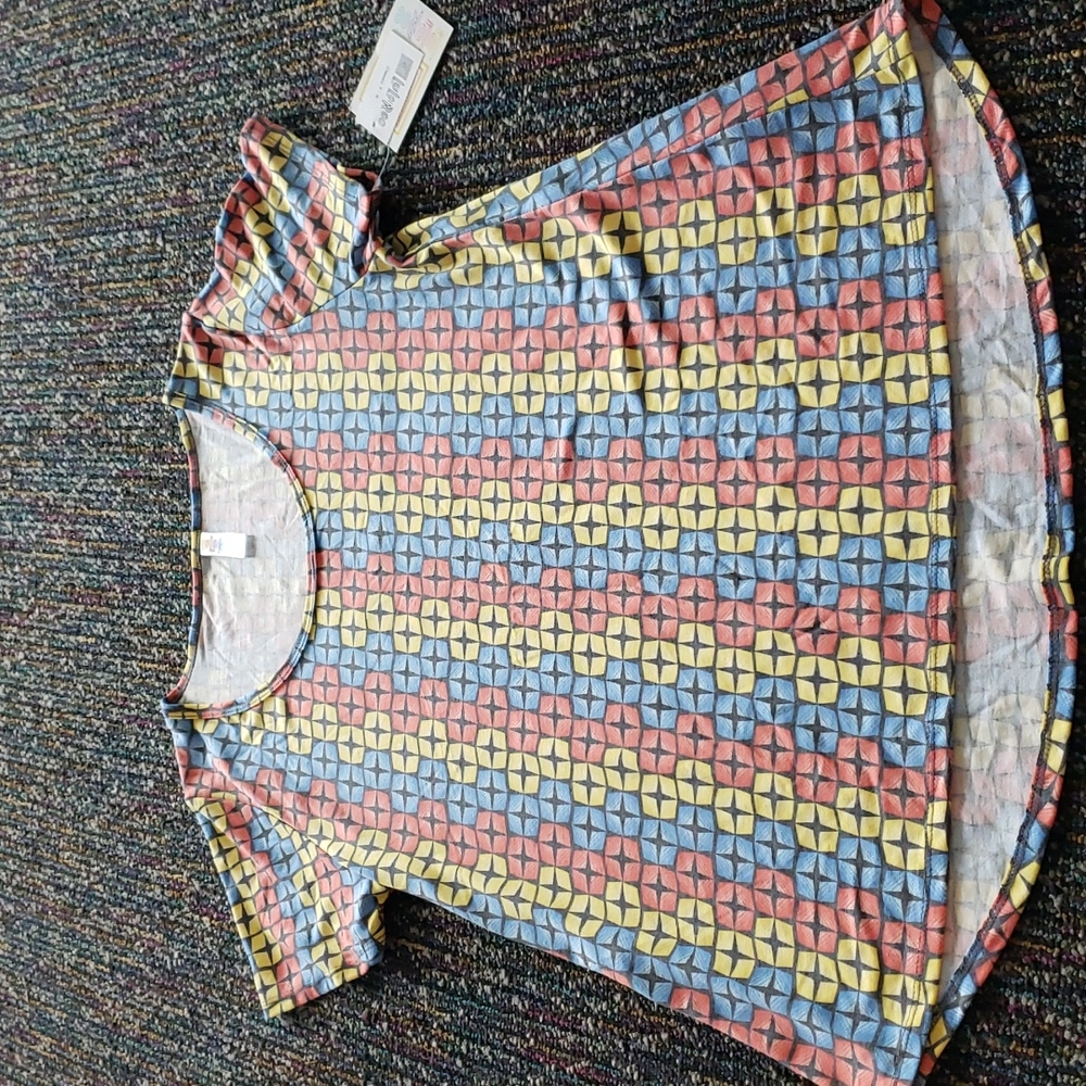Lularoe Classic T Size Small